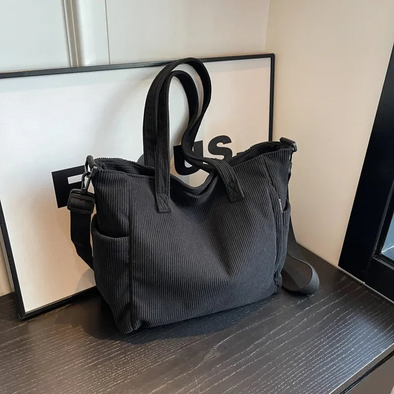 Shoulder-Bag  black